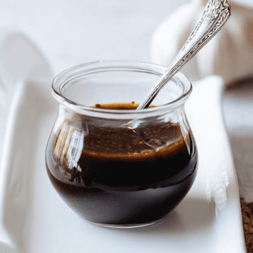 5-Minute Homemade Balsamic Vinaigrette